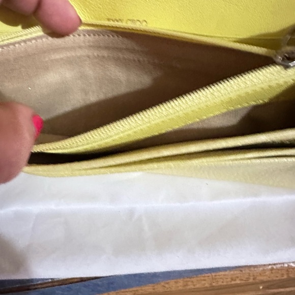 Jimmy Choo Yellow Star-Studded Leather Wallet
Authentic - Picture 3 of 10